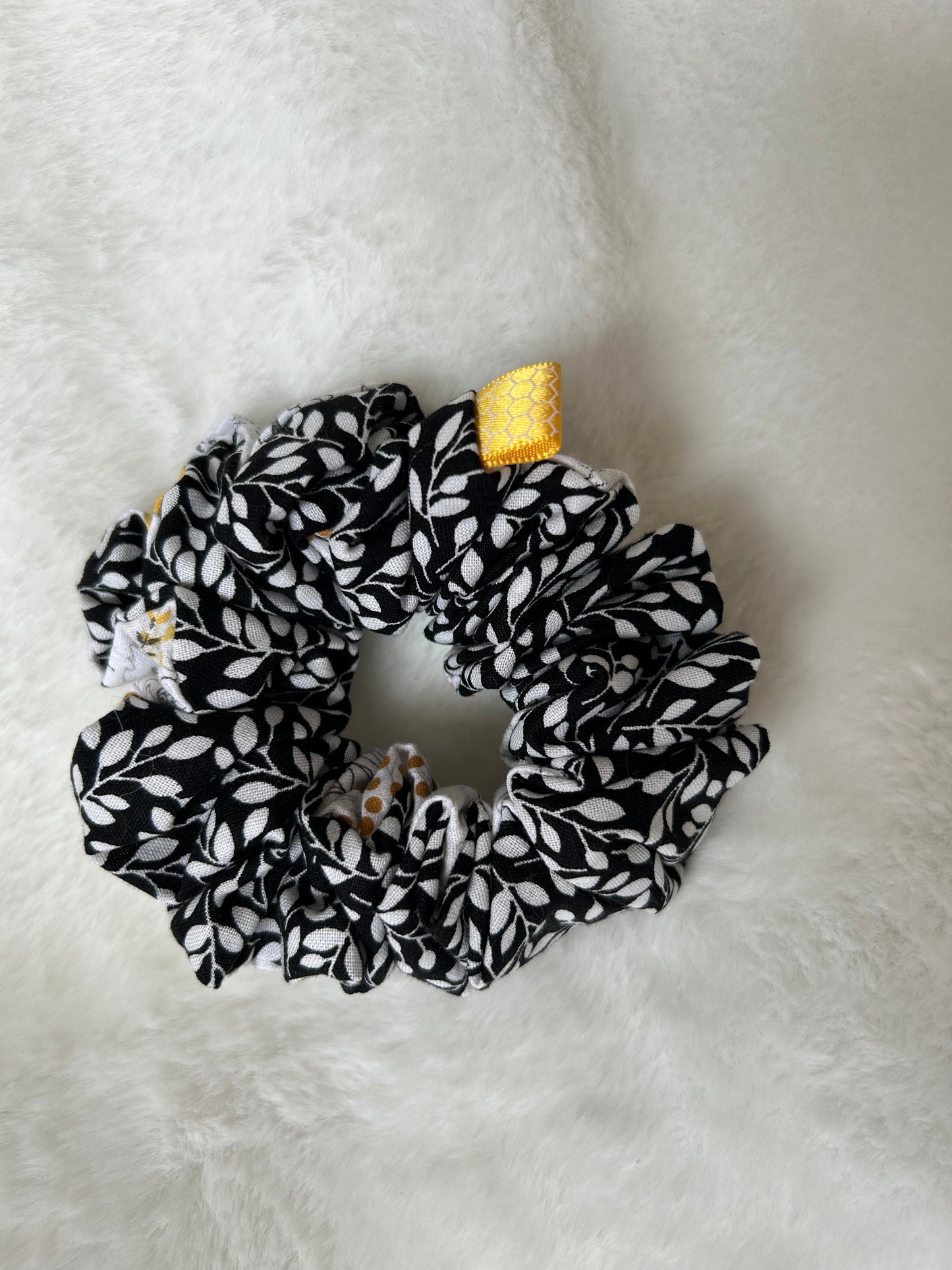 Two sided bee and black and white leaf scrunchie