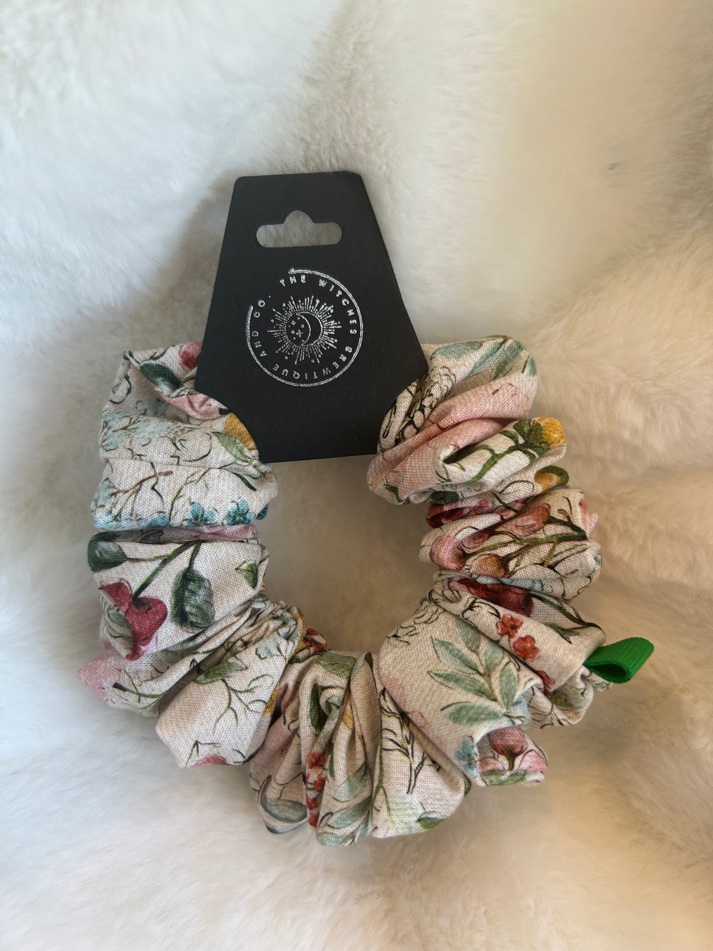 Wild flower scrunchie