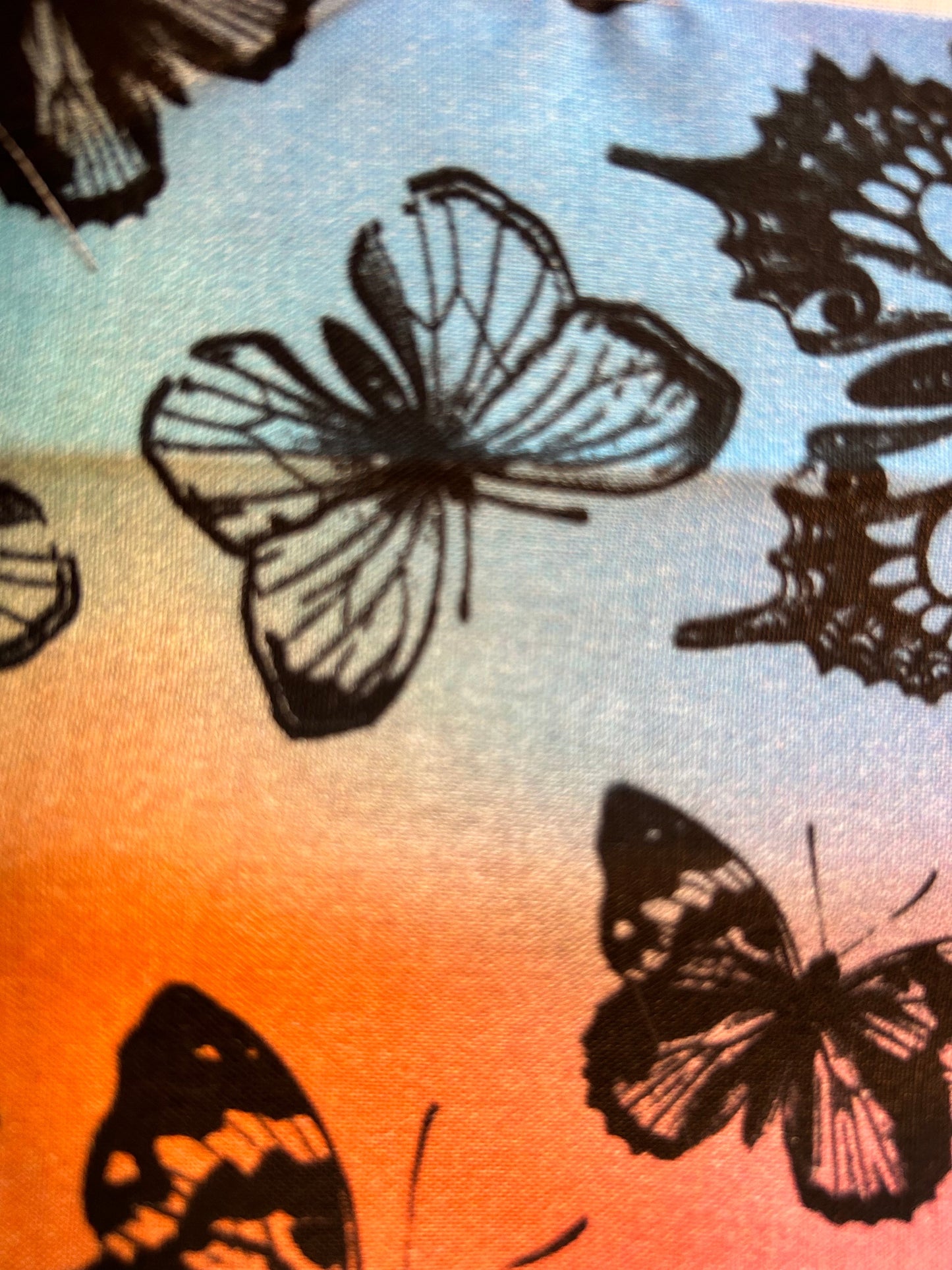 Gradient butterfly scrunchie