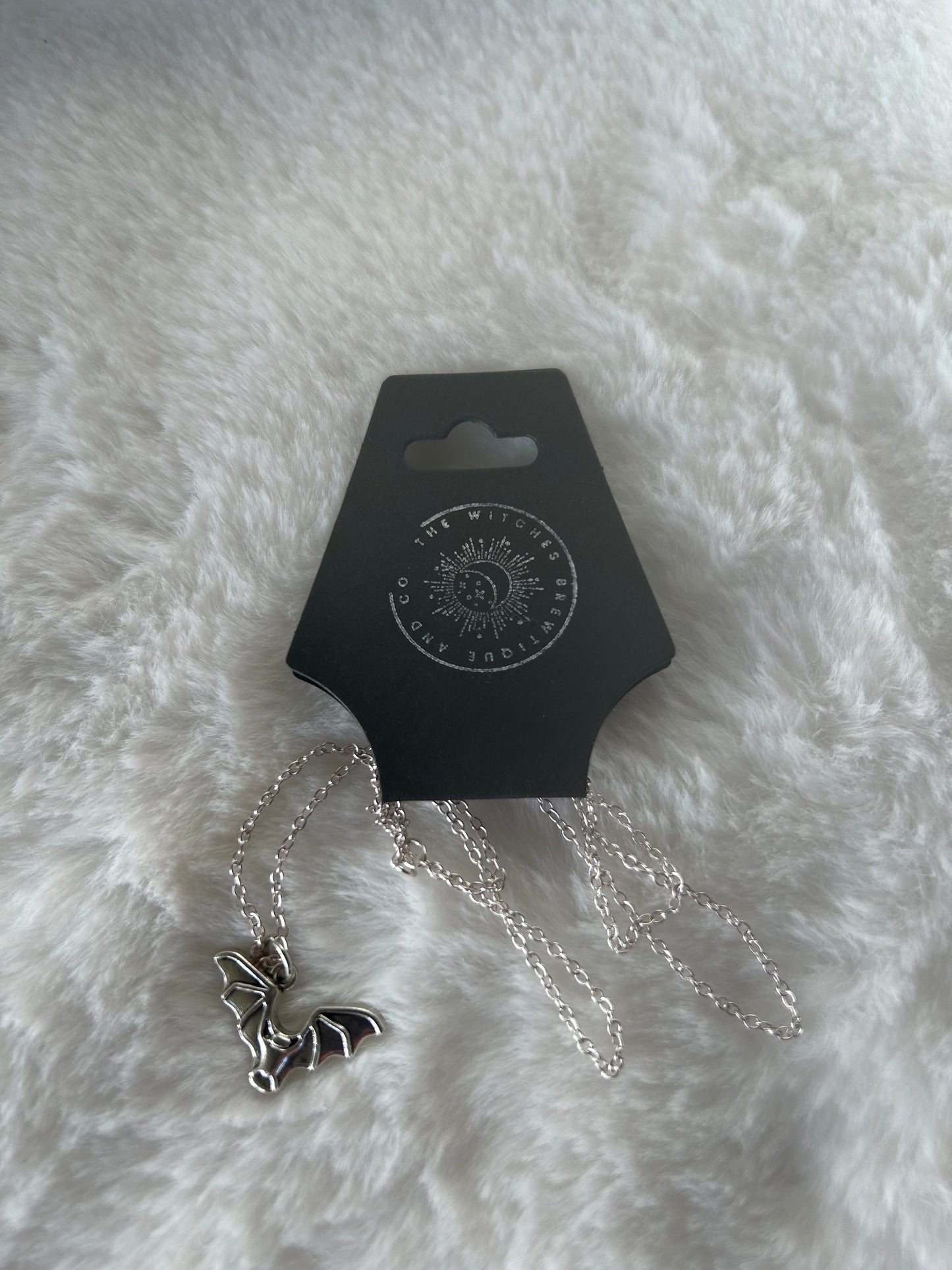 Side hanging bat necklace