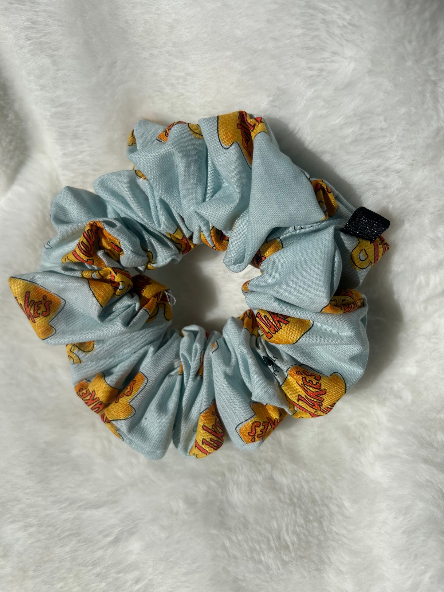 Luke’s scrunchie