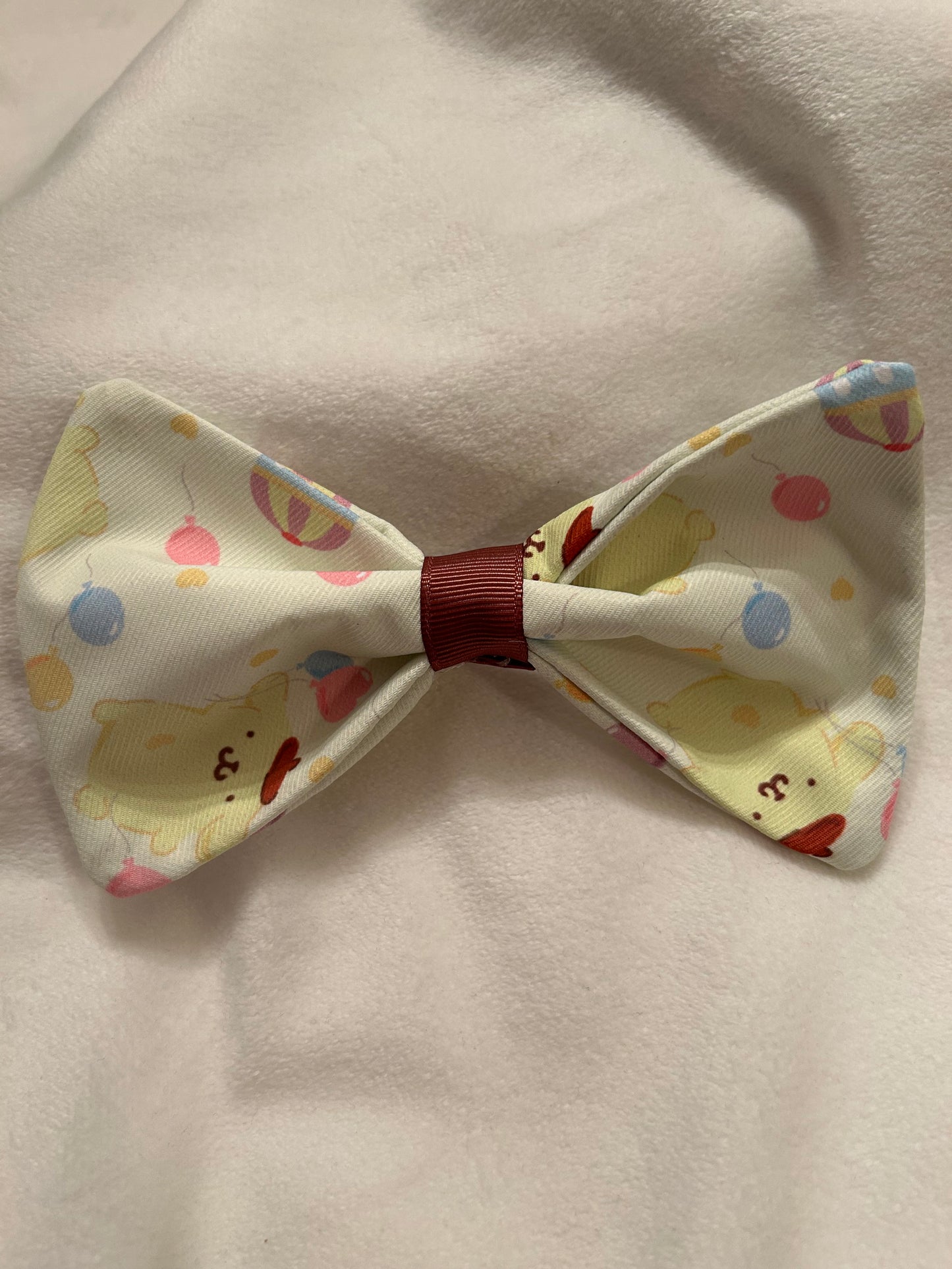 Yellow pompompurin hair bow