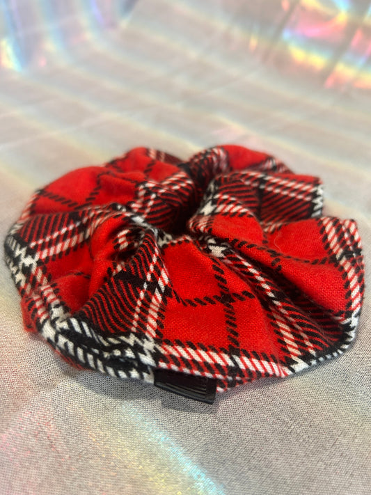 Red fleece plaid scrunchie