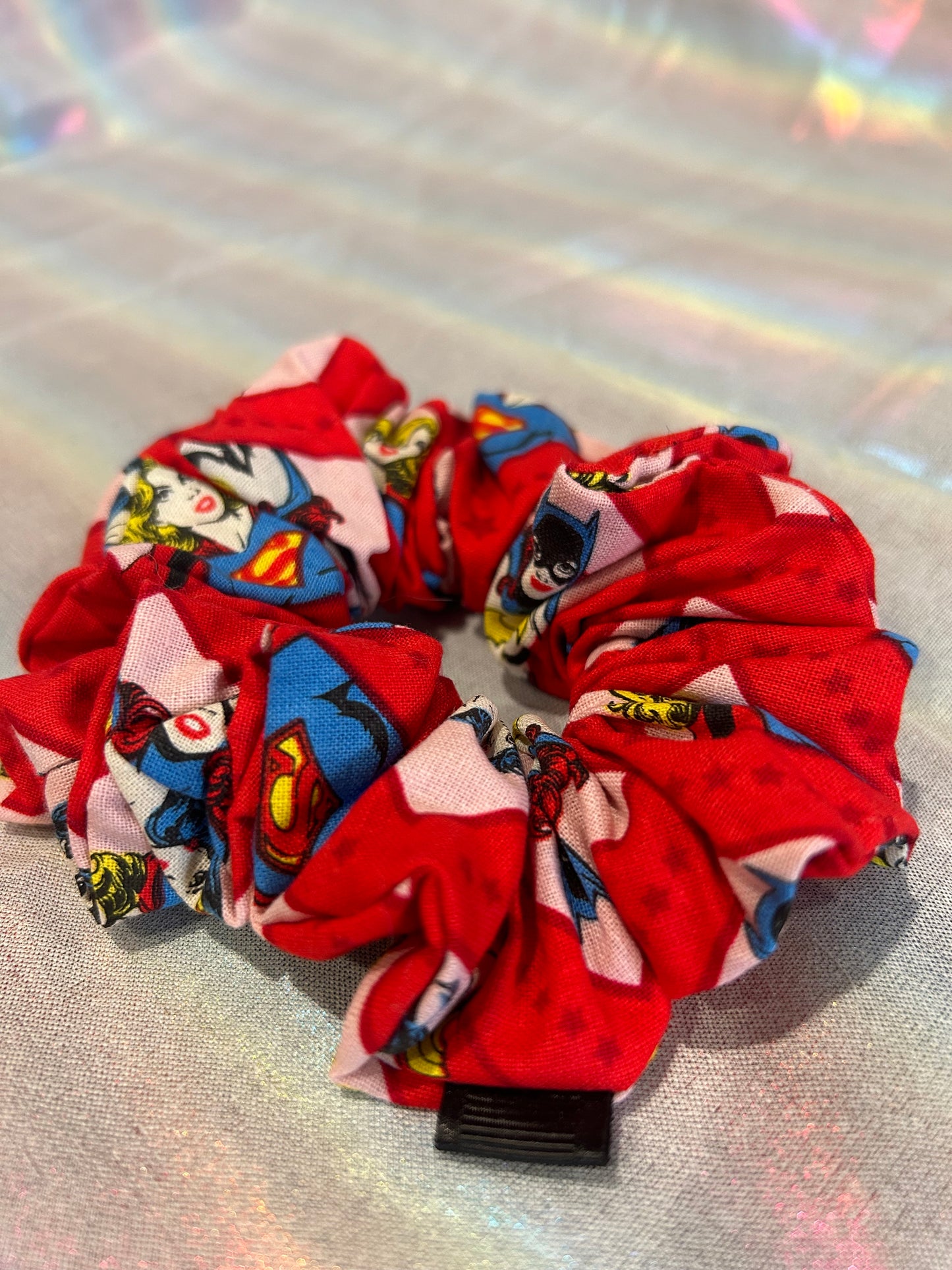 Lady hero scrunchie