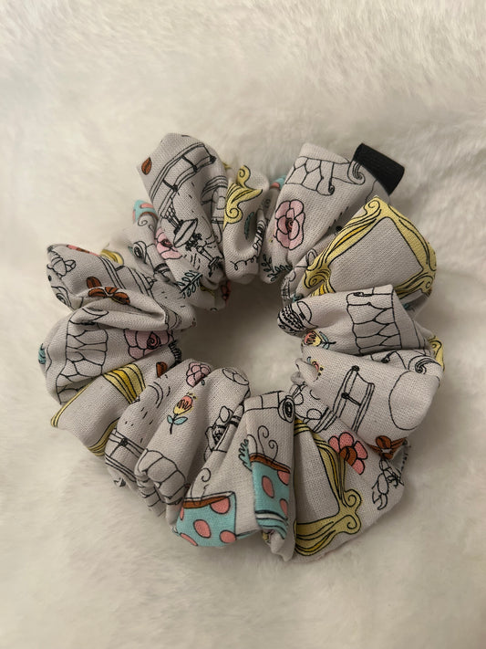 F.R.I.E.N.D.S doodle scrunchie
